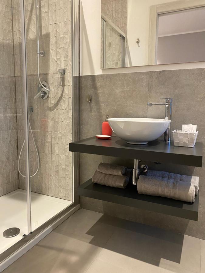 Solus Guest house *